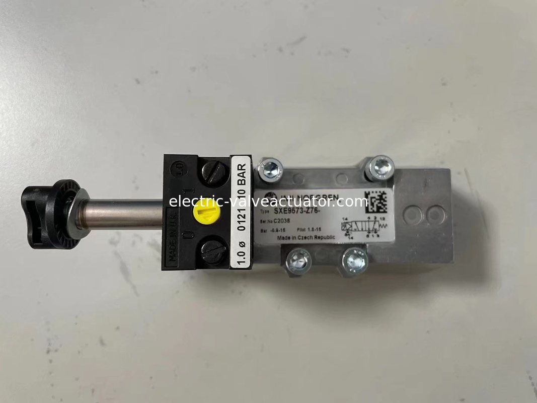 ISO Pneumatic Solenoid Valve SXE9575-A71-00/13J 16.0 Bar Magnetic Pilot